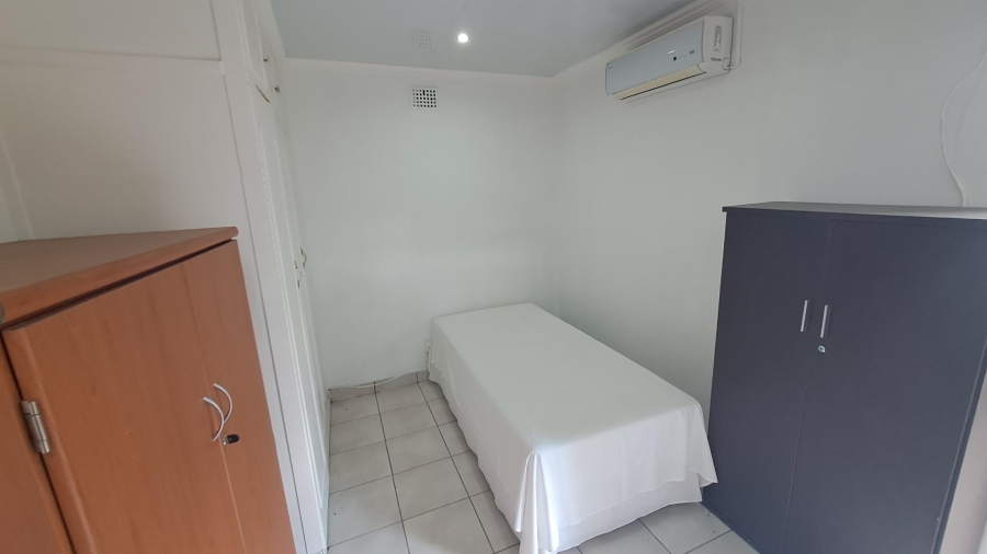 5 Bedroom Property for Sale in Brandwag Free State